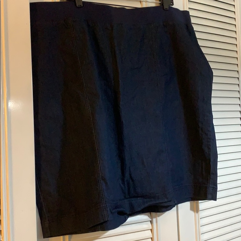 NWT- Avenue Jeans size 26 dark blue denim skirt with elastic waist